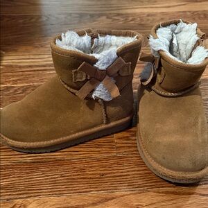 Koolaburra Tan Kids Boots with Bow